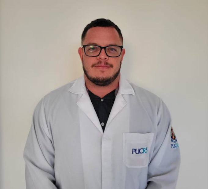DANIEL FERNANDO ARIAS BETANCUR